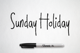 Sunday Holiday: A Script Font That Adds Elegance to Your Designs